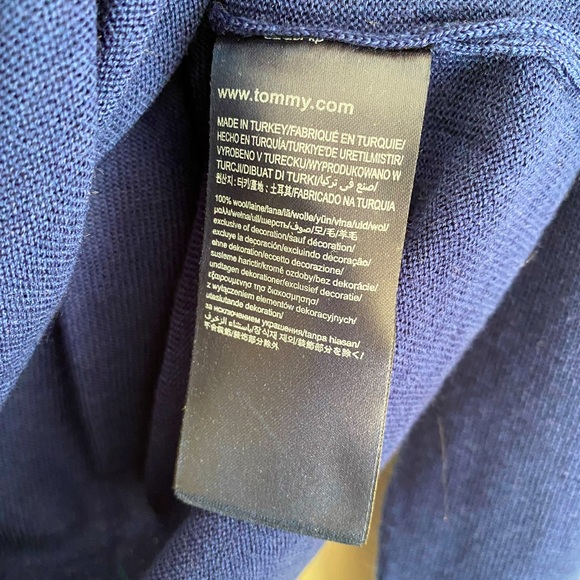 Tommy Hilfiger long sleeve top - Picture 3 of 5